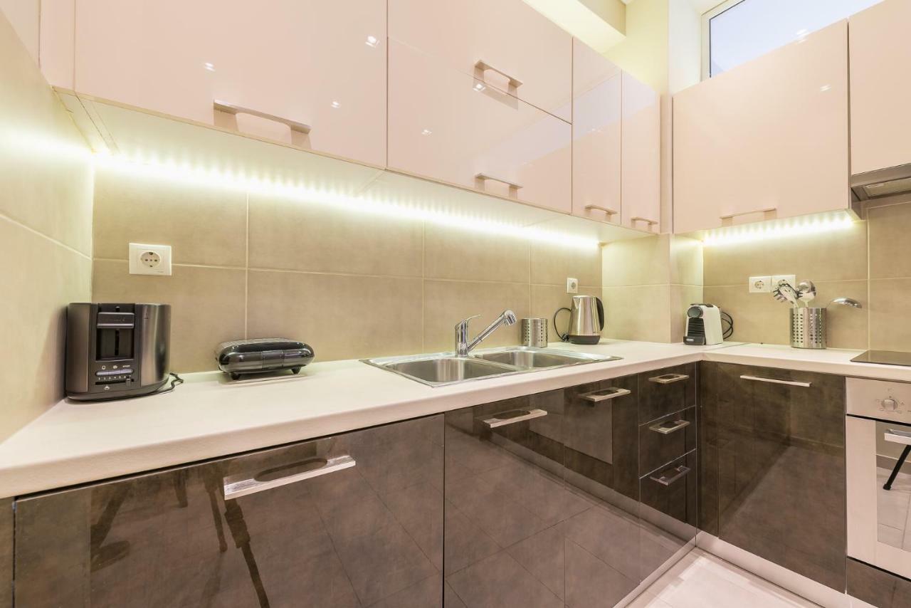 The Syntagma Edition Apartment Афины Экстерьер фото